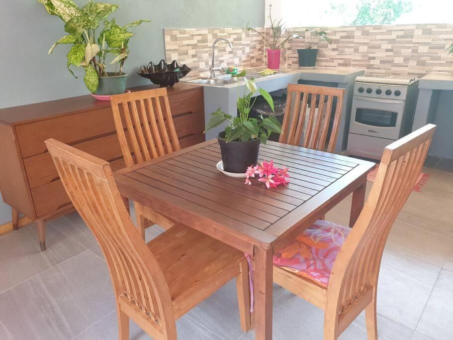Ohana Location Ravissant Appart Spacieux Parking Gratuit A Uturoa Apartment Exterior photo